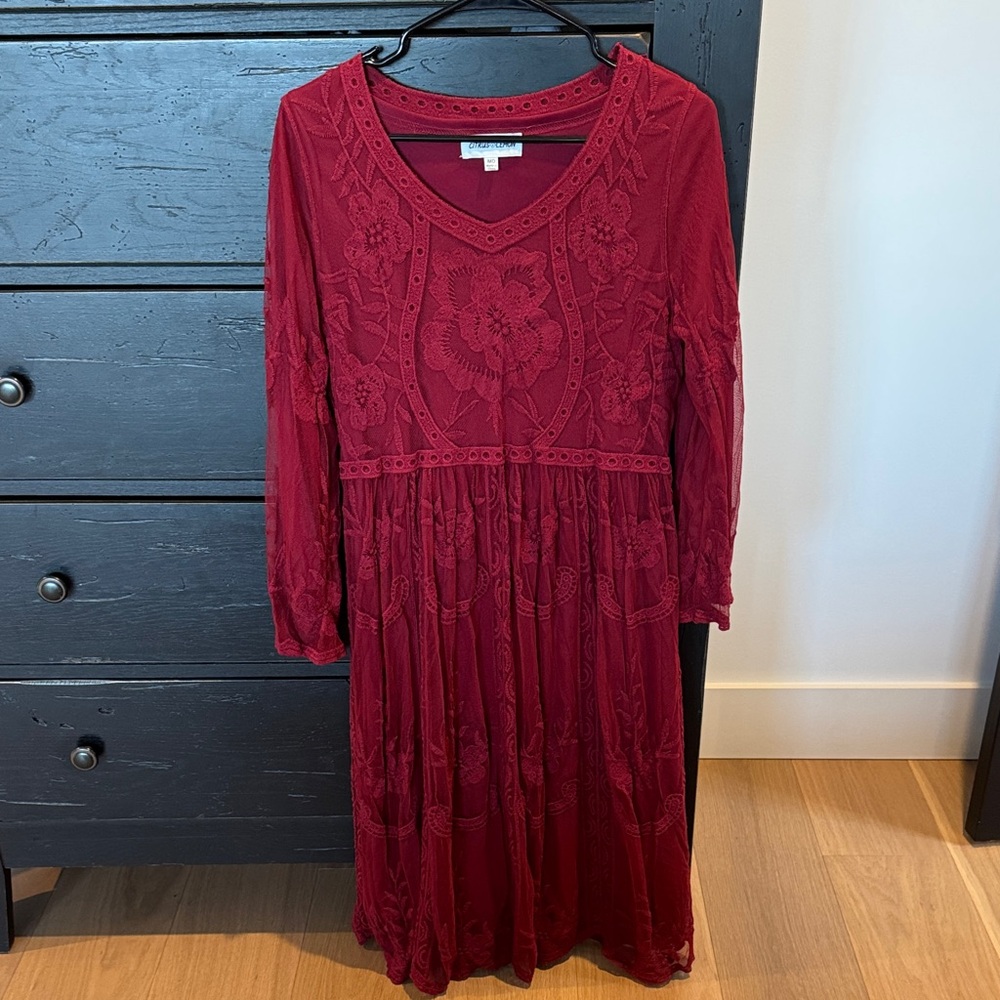NWOT Chic Long Sleeve Burgundy Dress